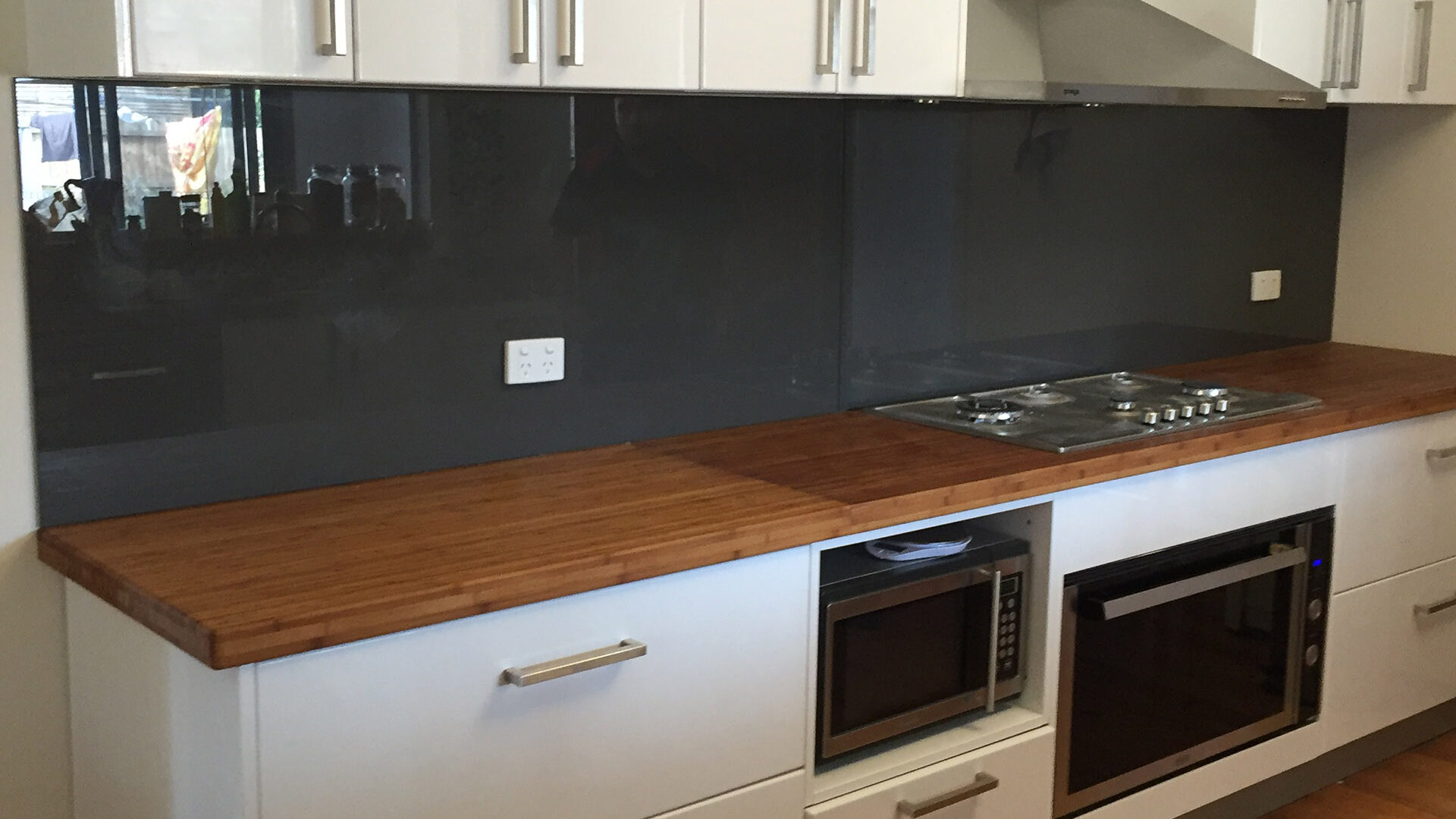 Glass Splashback Installers Melbourne